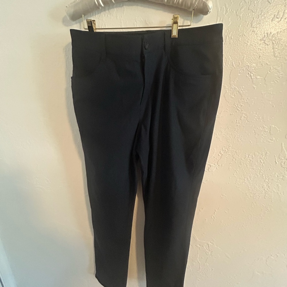 Vuori Men's Dress Pants